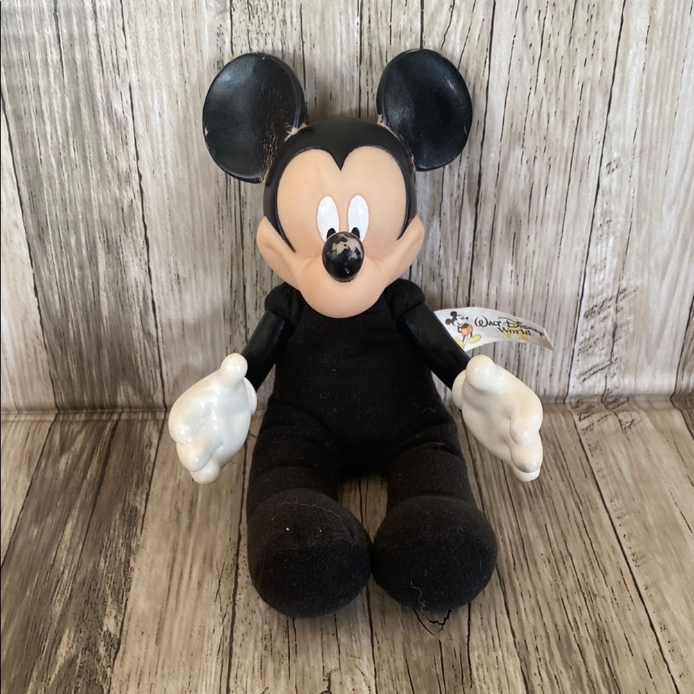 🩶 VINTAGE Walt Disney World Stuffed Mickey Mouse with Plastic Head and Arms